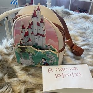 Show white loungefly backpack